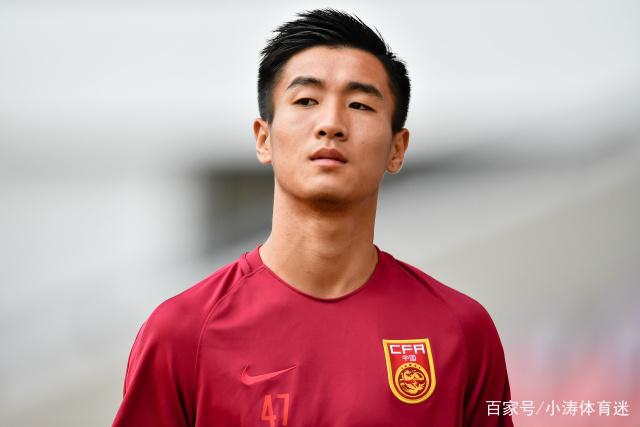 美籍华人妻子因言论引发争议，现状变迁引关注